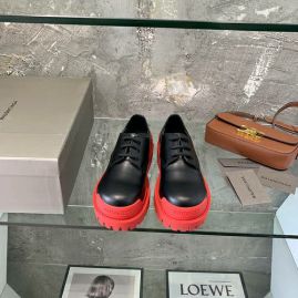 Picture of Balenciaga Shoes Women _SKUfw106318772fw